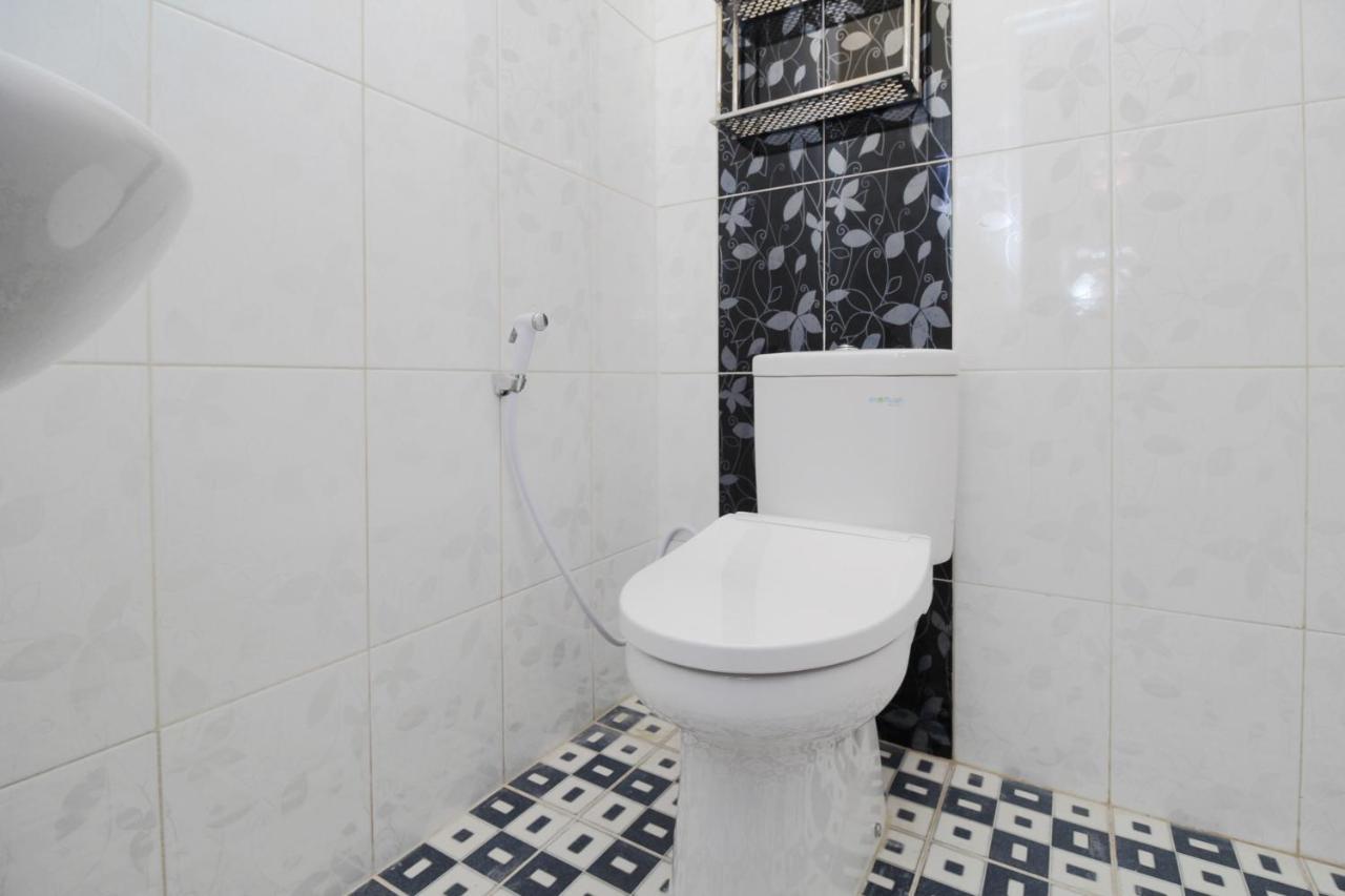 Sky Inn Glodok 1 Jakarta Eksteriør bilde